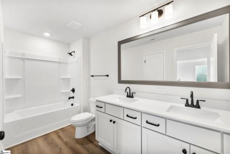 7030 New Horizons Lane Boiling Springs SC 29316