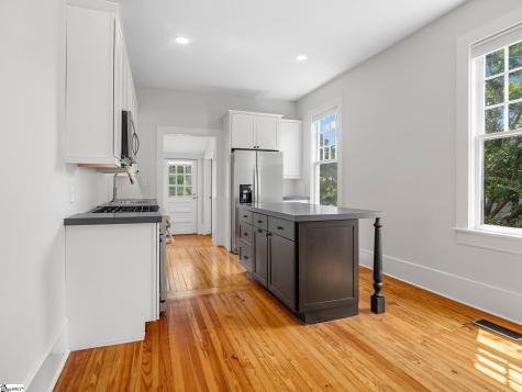 143 Broadway Avenue Tryon NC 28782
