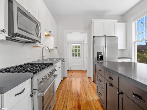 143 Broadway Avenue Tryon NC 28782
