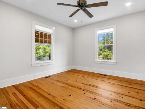 143 Broadway Avenue Tryon NC 28782