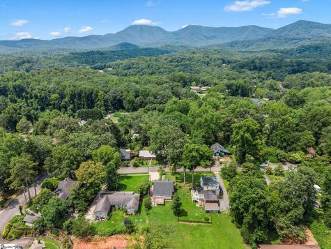 143 Broadway Avenue Tryon NC 28782