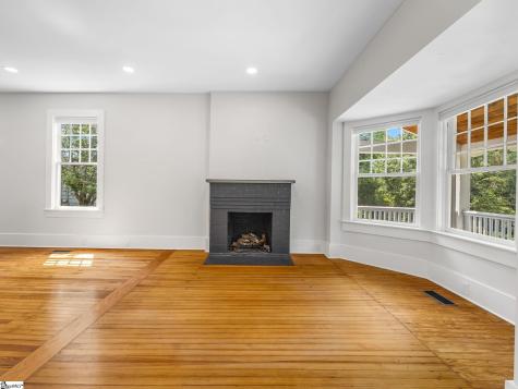143 Broadway Avenue Tryon NC 28782
