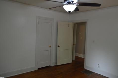 521 S Spencer Street Duncan SC 29334