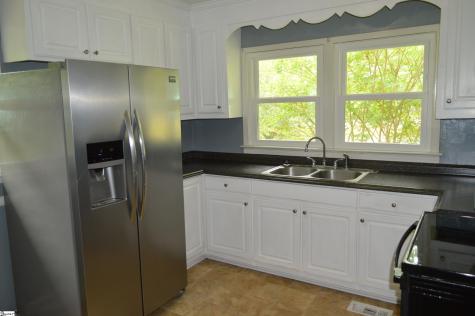 521 S Spencer Street Duncan SC 29334