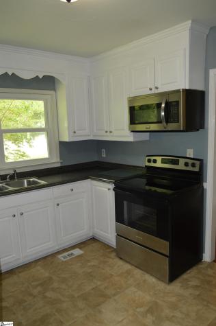 521 S Spencer Street Duncan SC 29334