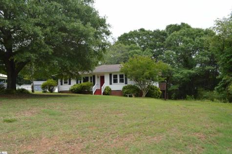 521 S Spencer Street Duncan SC 29334