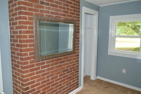 521 S Spencer Street Duncan SC 29334
