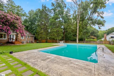 114 Woodhill Lane Simpsonville SC 29681