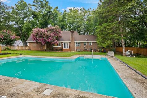 114 Woodhill Lane Simpsonville SC 29681