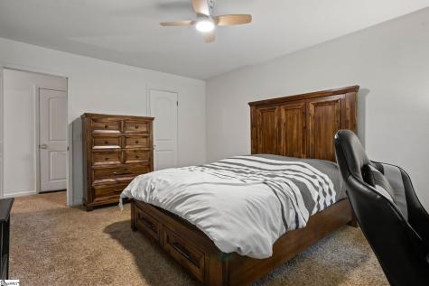 114 Woodhill Lane Simpsonville SC 29681