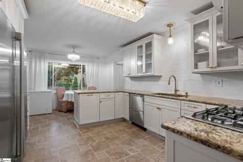 114 Woodhill Lane Simpsonville SC 29681