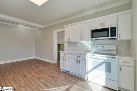 7 Ross Street Greenville SC 29611