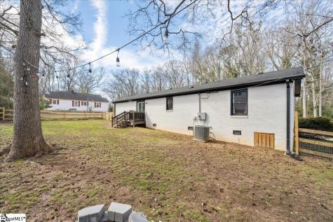 129 Holloway Boulevard Belton SC 29627