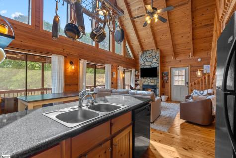 125 Briar Court Seneca SC 29672