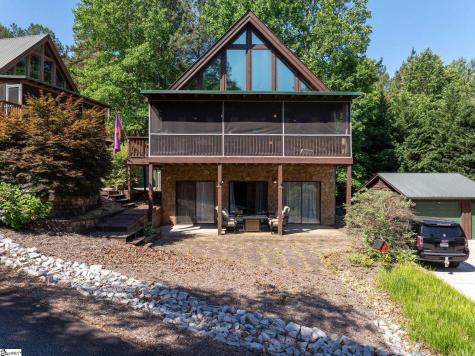 125 Briar Court Seneca SC 29672