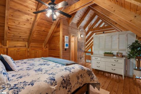 125 Briar Court Seneca SC 29672