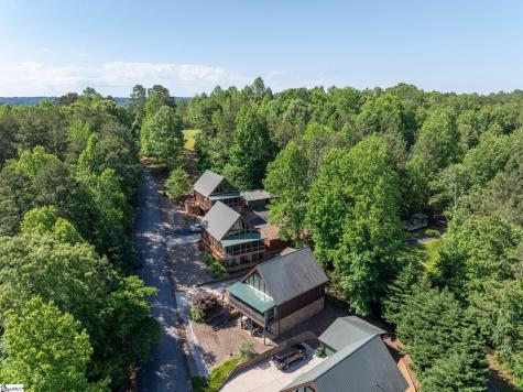 125 Briar Court Seneca SC 29672