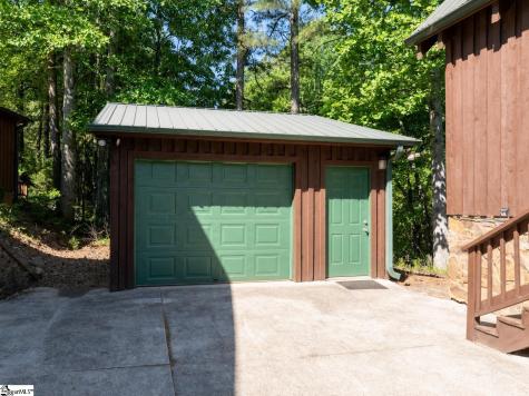 125 Briar Court Seneca SC 29672