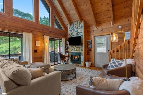 125 Briar Court Seneca SC 29672