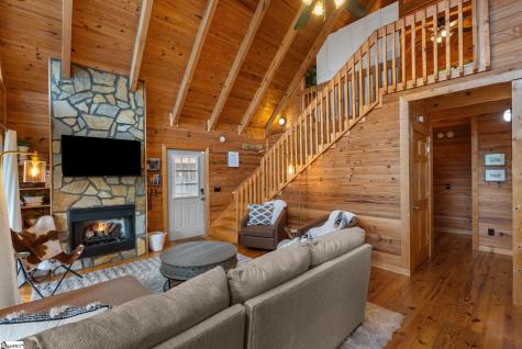 125 Briar Court Seneca SC 29672