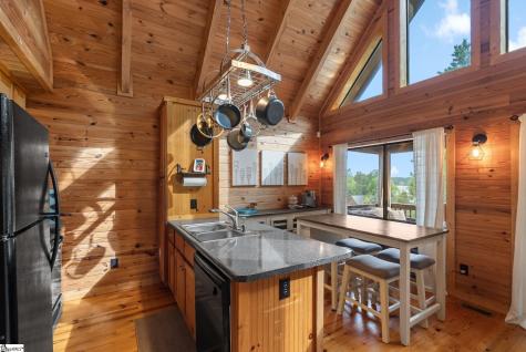 125 Briar Court Seneca SC 29672