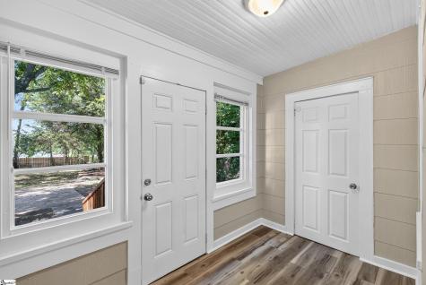 19 N Washington Avenue Greenville SC 29611