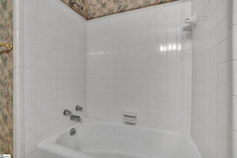 12 Mcswain Drive Greenville SC 29615
