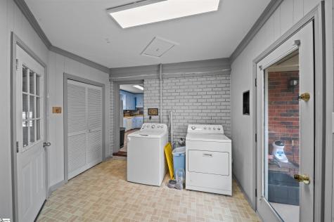 3 Annette Drive Greenville SC 29615