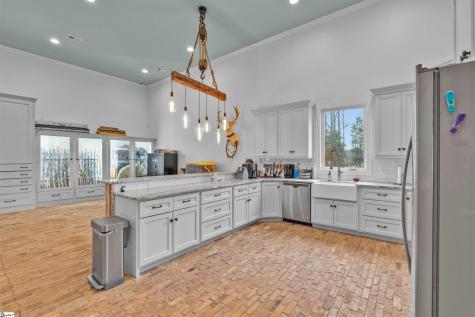 1425 S Harper Street Laurens SC 29360