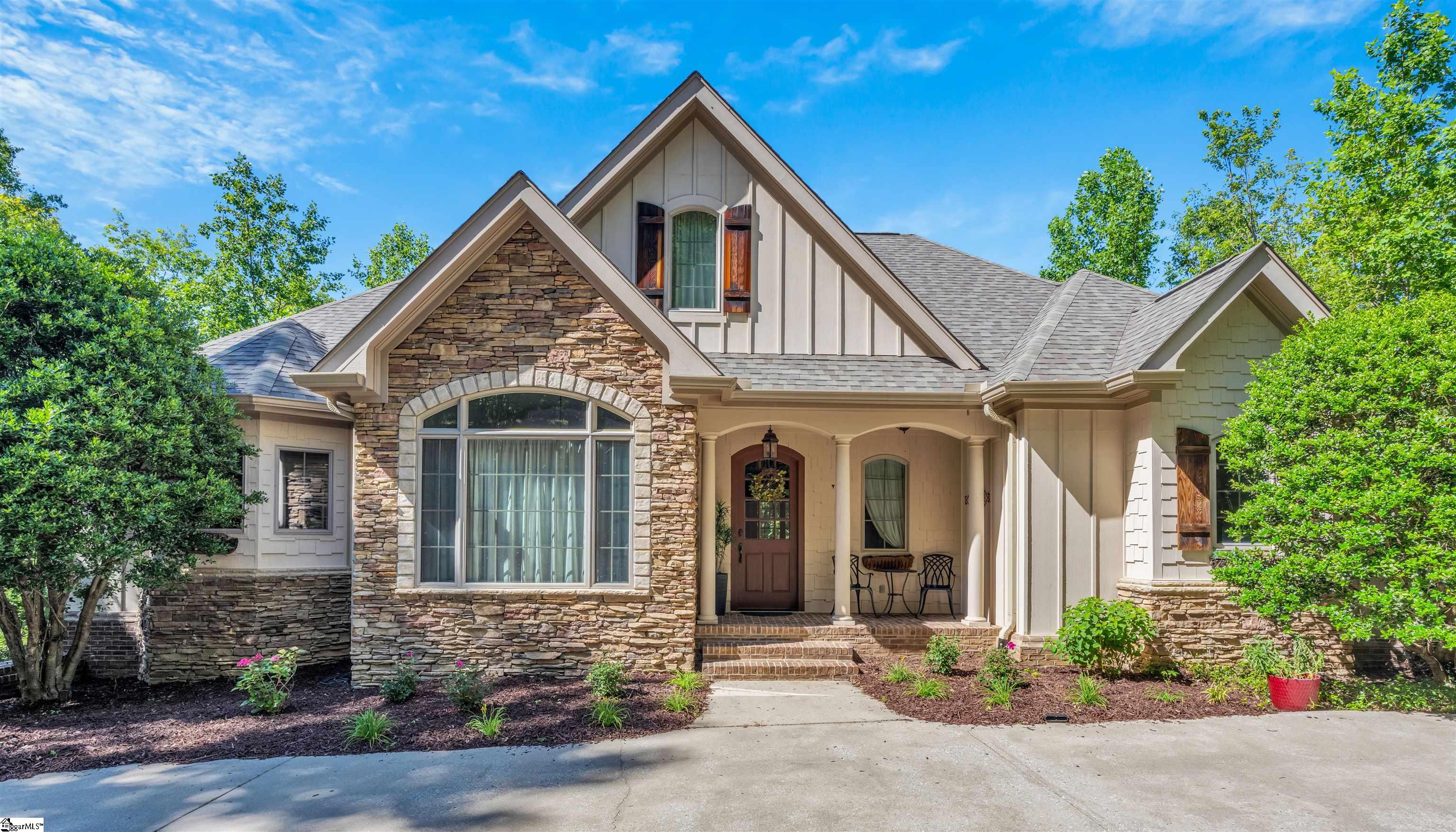 6 Deer Valley Court Travelers Rest SC 29690
