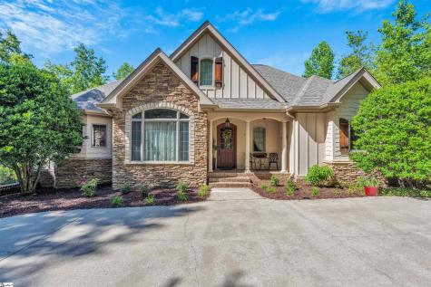 6 Deer Valley Court Travelers Rest SC 29690
