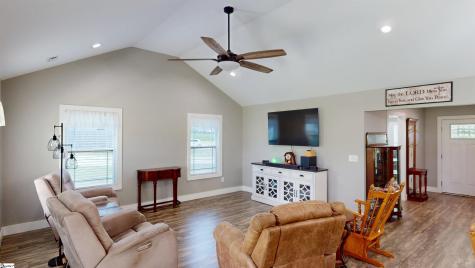 171 Aldrich Road Boiling Springs SC 29323