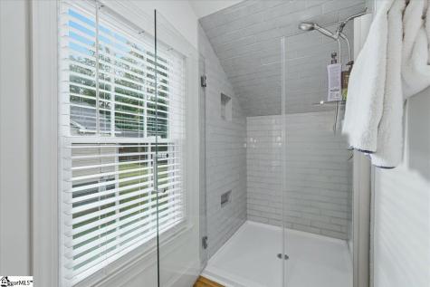 8 Charlotte Street Greenville SC 29607