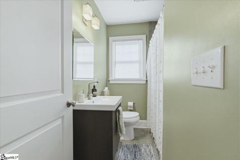 8 Charlotte Street Greenville SC 29607