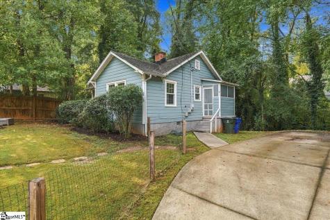 8 Charlotte Street Greenville SC 29607
