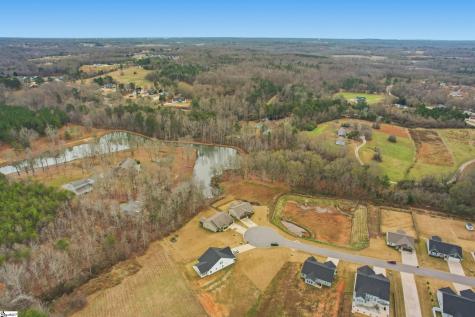 352 Dogwood Trail Campobello SC 29322