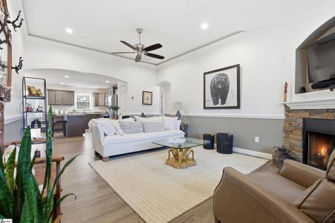 352 Dogwood Trail Campobello SC 29322