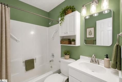 18 Genesis Court Greenville SC 29601