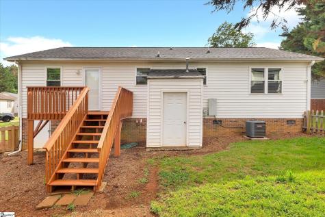 18 Genesis Court Greenville SC 29601