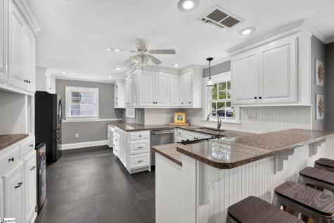 205 Carolina Avenue Greenville SC 29607