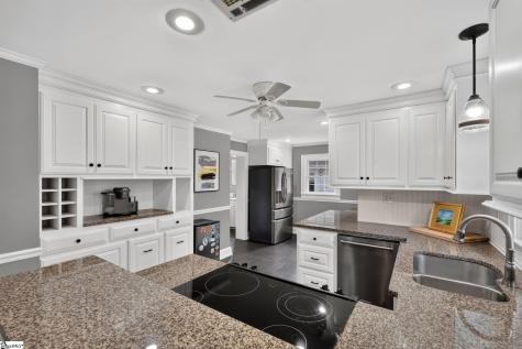 205 Carolina Avenue Greenville SC 29607