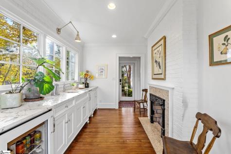 225 W Faris Road Greenville SC 29605