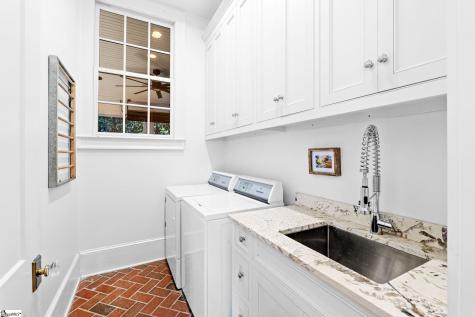 225 W Faris Road Greenville SC 29605