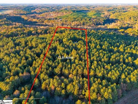 1907 Mountain Creek Church Road Starr SC 29684
