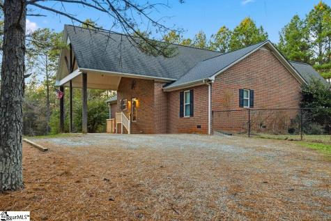 1907 Mountain Creek Church Road Starr SC 29684