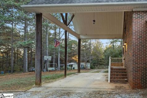 1907 Mountain Creek Church Road Starr SC 29684