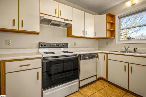 77 Chestnut Street Tryon NC 28782