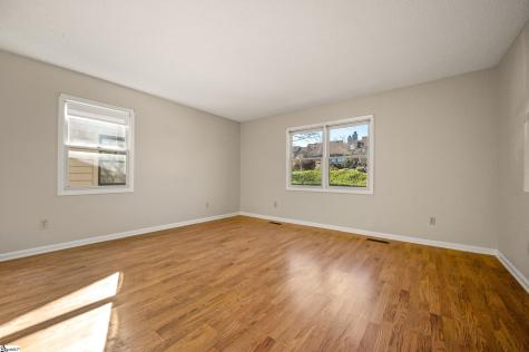 77 Chestnut Street Tryon NC 28782