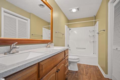 77 Chestnut Street Tryon NC 28782