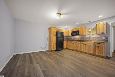 77 Chestnut Street Tryon NC 28782